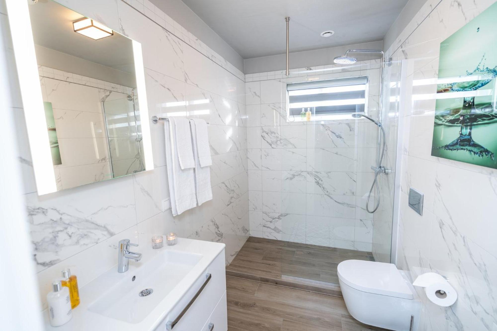 Guesthouse Keflavik By Reykjavik Keflavik Airport ภายนอก รูปภาพ